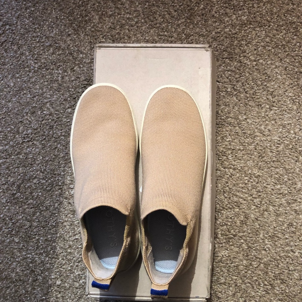 Rothy’s Chelsea Camel